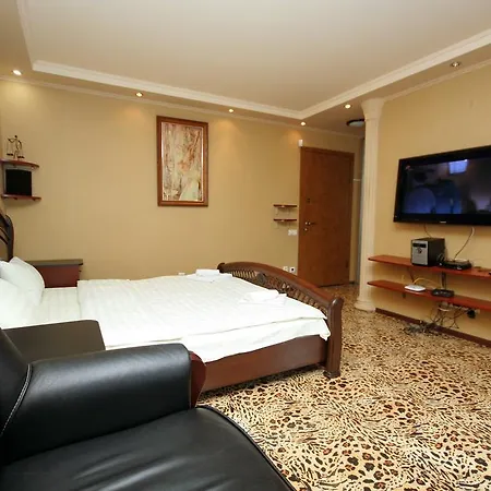 Pechersk Apartment In Kiev Center מראה חיצוני תמונה